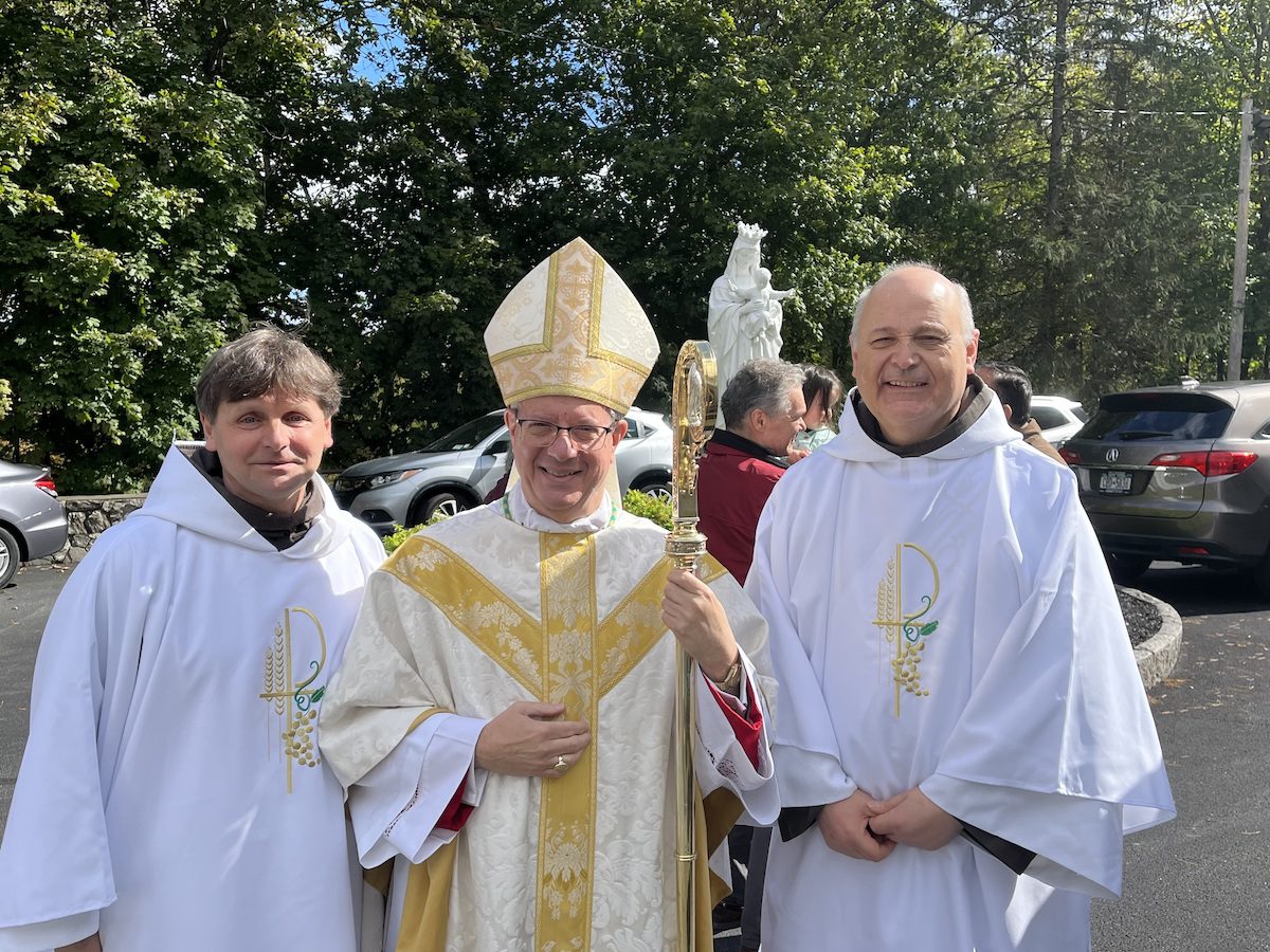 Br. Jan Janoszka, Br. Alexander Reed ordained to the diaconate
