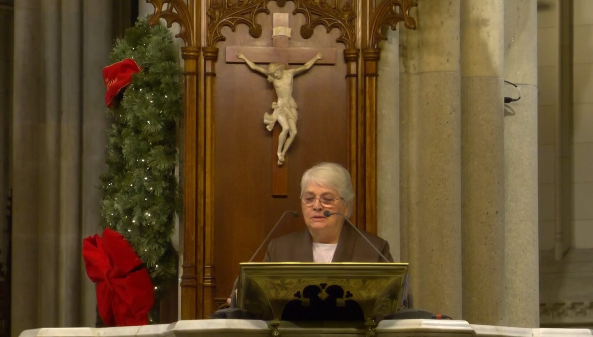 Sr. Diane reading the first reading