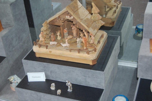 Creche Christmas Display 9
