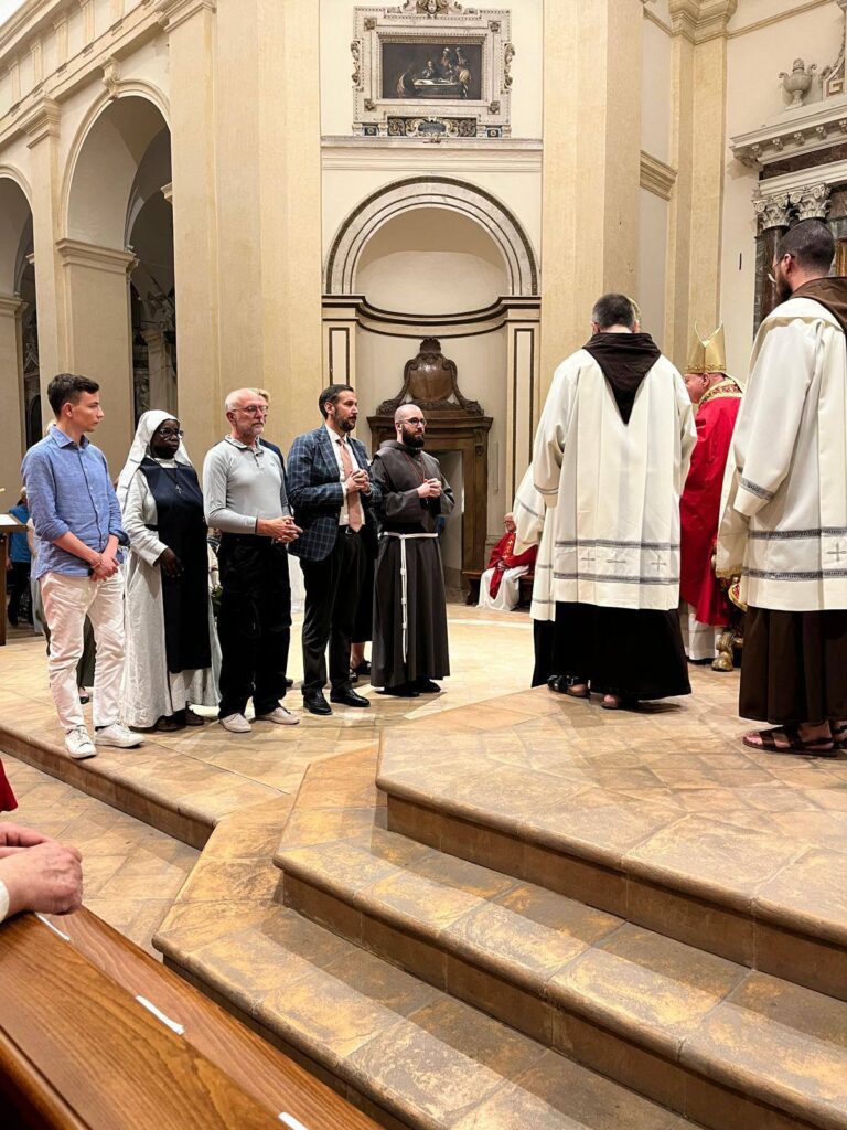 6.9.25_Pentecost vigil of Diocesi Assisi-Nocera-Gualdo_Fabrizio-2