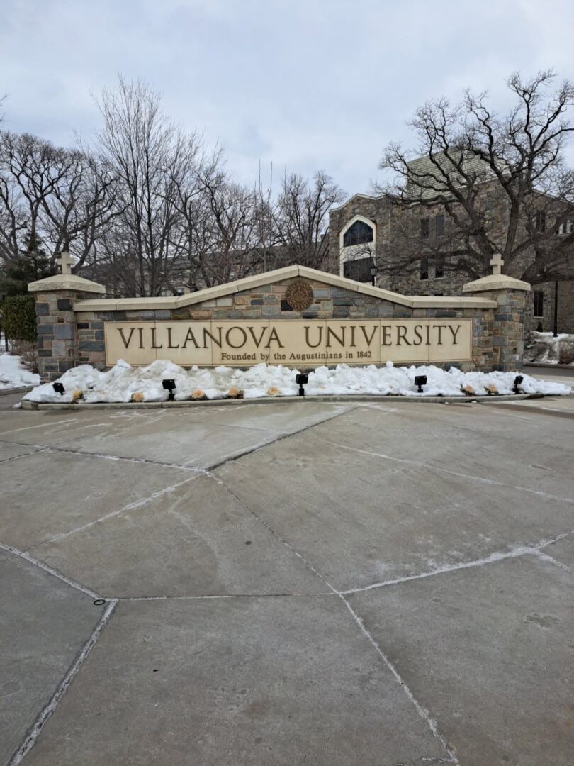 Villanova background 1